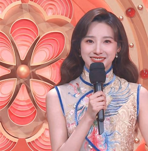 春晚主持人马凡舒身份曝光：竟是马拉松跑者！ 