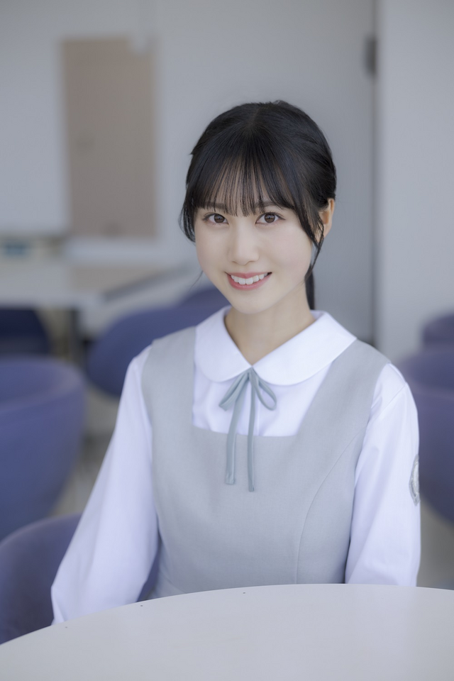 日向坂46 大野愛実 五期生お披露目制服 直筆サイン入り生写真 大野愛実 日向坂46 五期生お披露目制服 生写真 直筆サイン ヨリ 大野愛実