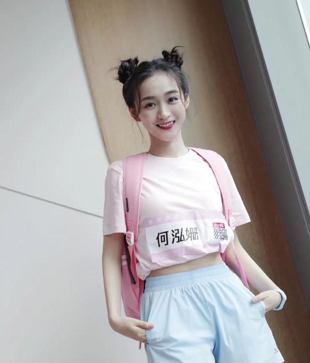 十年前因《匆匆那年》走红，《雁回时》反派不讨喜，脸蛋没啥变化