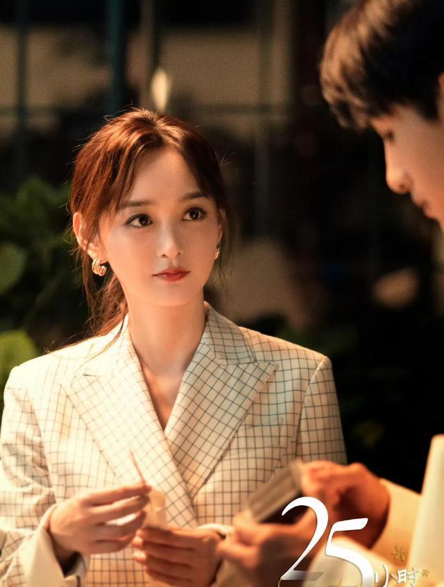 十年前因《匆匆那年》走红，《雁回时》反派不讨喜，脸蛋没啥变化