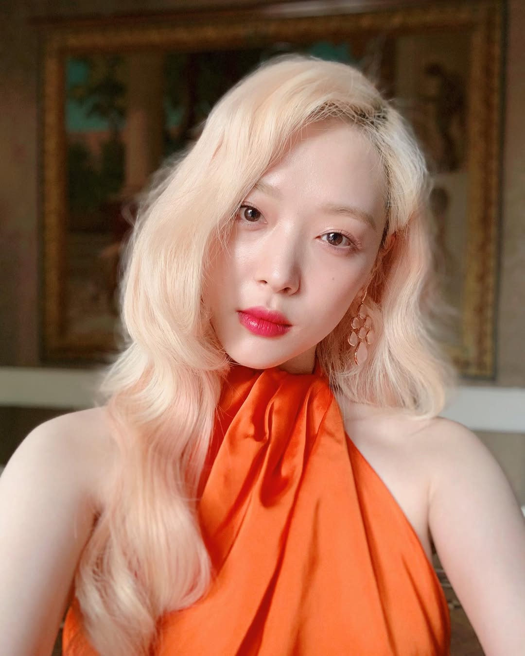 Sulli雪莉親哥哥連續發文疑似影射金秀賢：所有人的人生都是「Real」