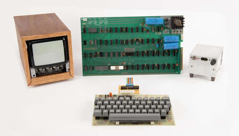 Another rare Apple-1 computer fetches staggering price at