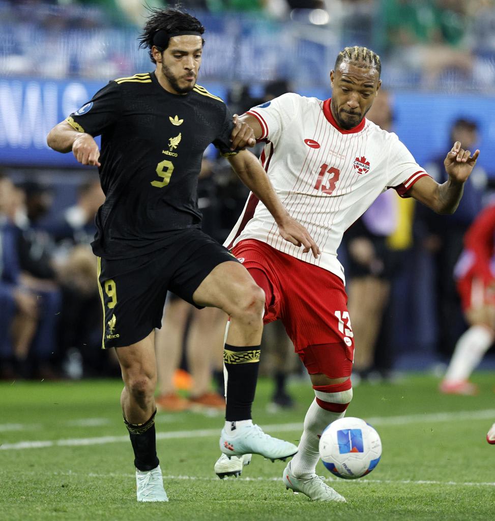 黒ユニ再降臨！メキシコ代表、ゴールドカップに向けた新