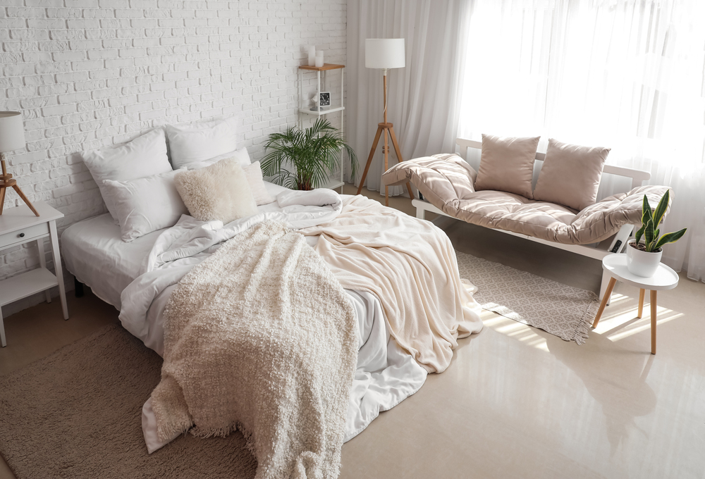 Ideas for creating a comfortable guest room