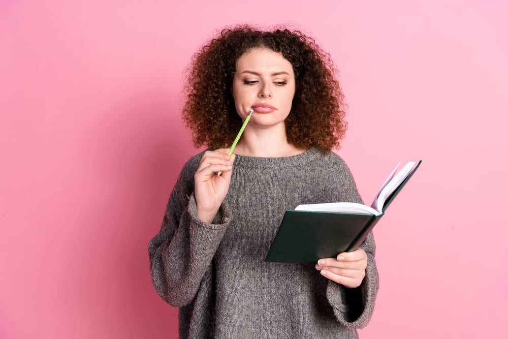 15 Signs You’re Way Smarter And More Creative Than You Realize