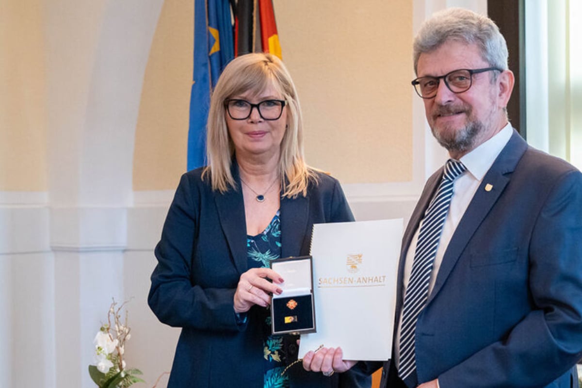 FCM-Ehrenpräsident Peter Paul Fechner für sein Engagement ausgezeichnet
