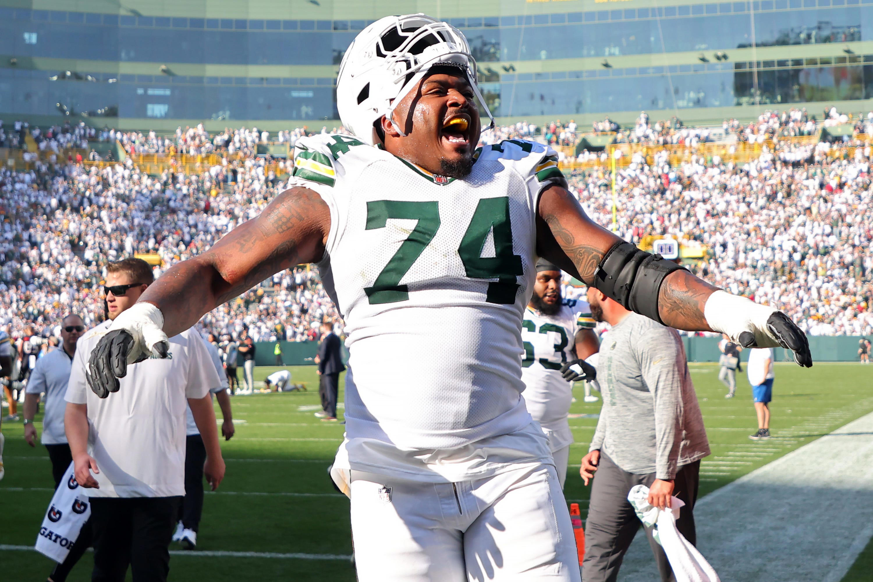 NFL sees Elgton Jenkins as top 10 interior offensive lineman entering 2025 NFL sees Elgton Jenkins as top 10 interior offensive lineman entering 2025