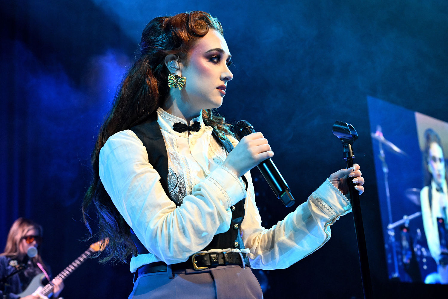 Chappell Roan abandona la agencia de Casey Wasserman por los vínculos del magnate con Ghislaine Maxwell