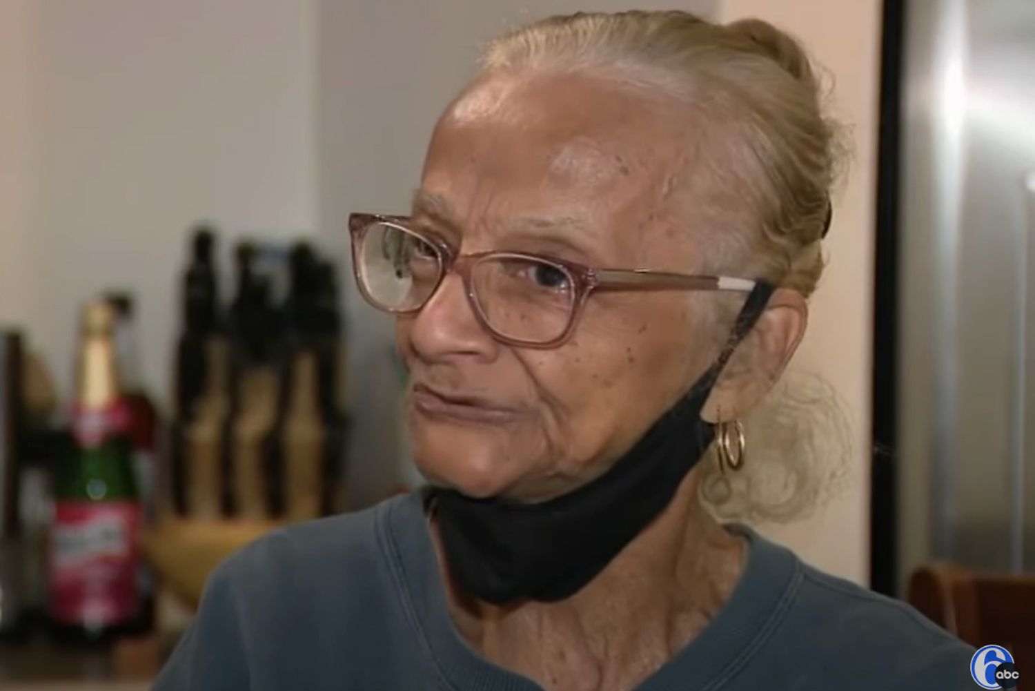 Woman Loses Out on 2.5M Lottery Prize After Donating Jacket with the