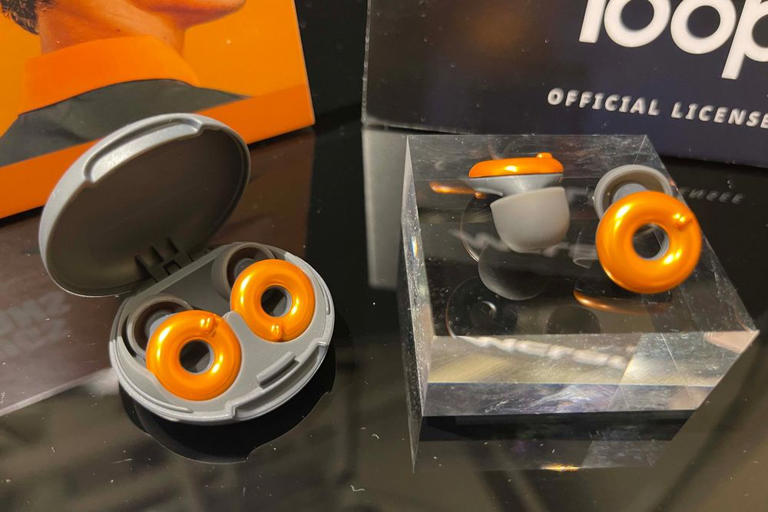 McLaren Formula 1 Team Loop Switch2 耳栓（公式レース当日の