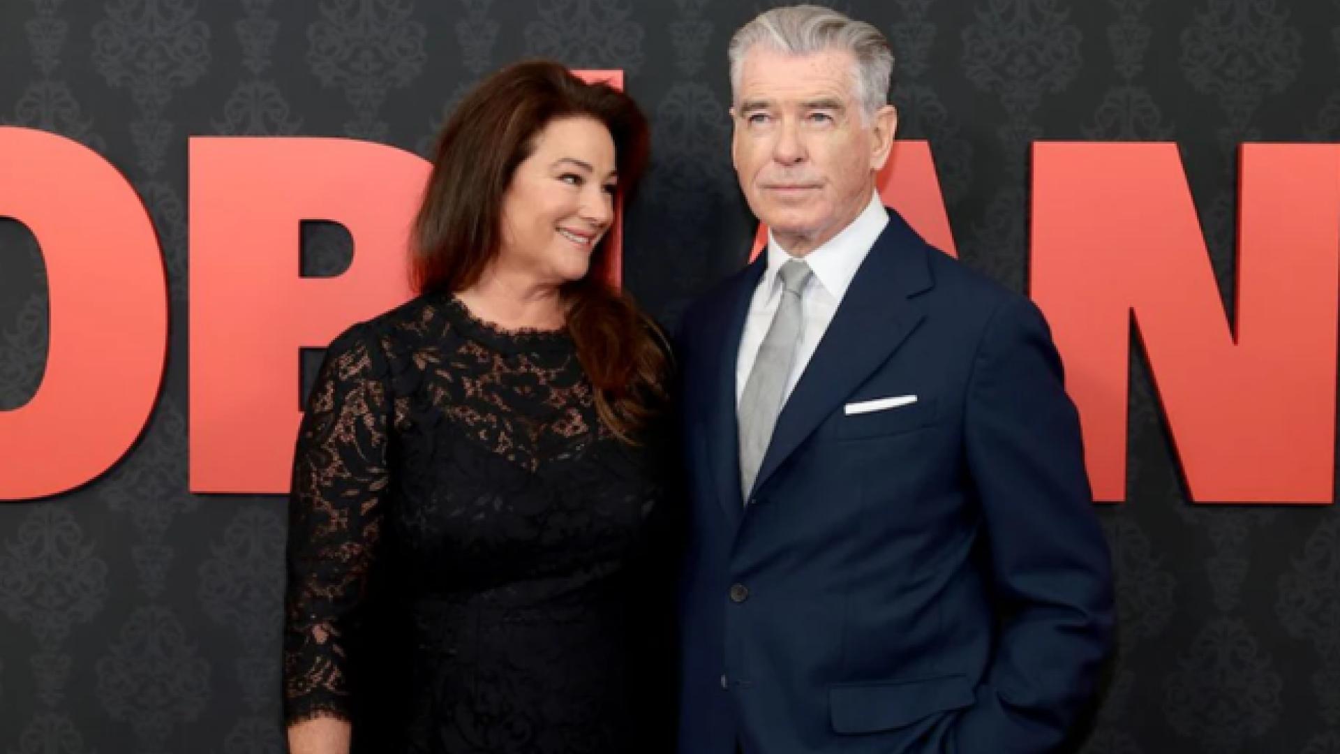 Quién es Keely Shaye Smith, la mujer de Pierce Brosnan desde hace 24 años