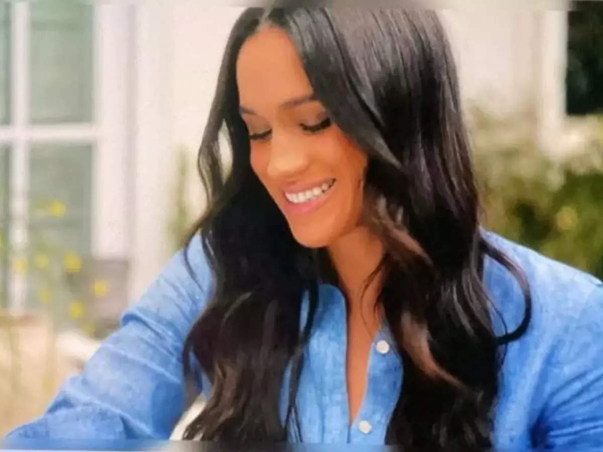 As Ever launch Meghan Markle lauds ‘the boys’ in her team for being(02)