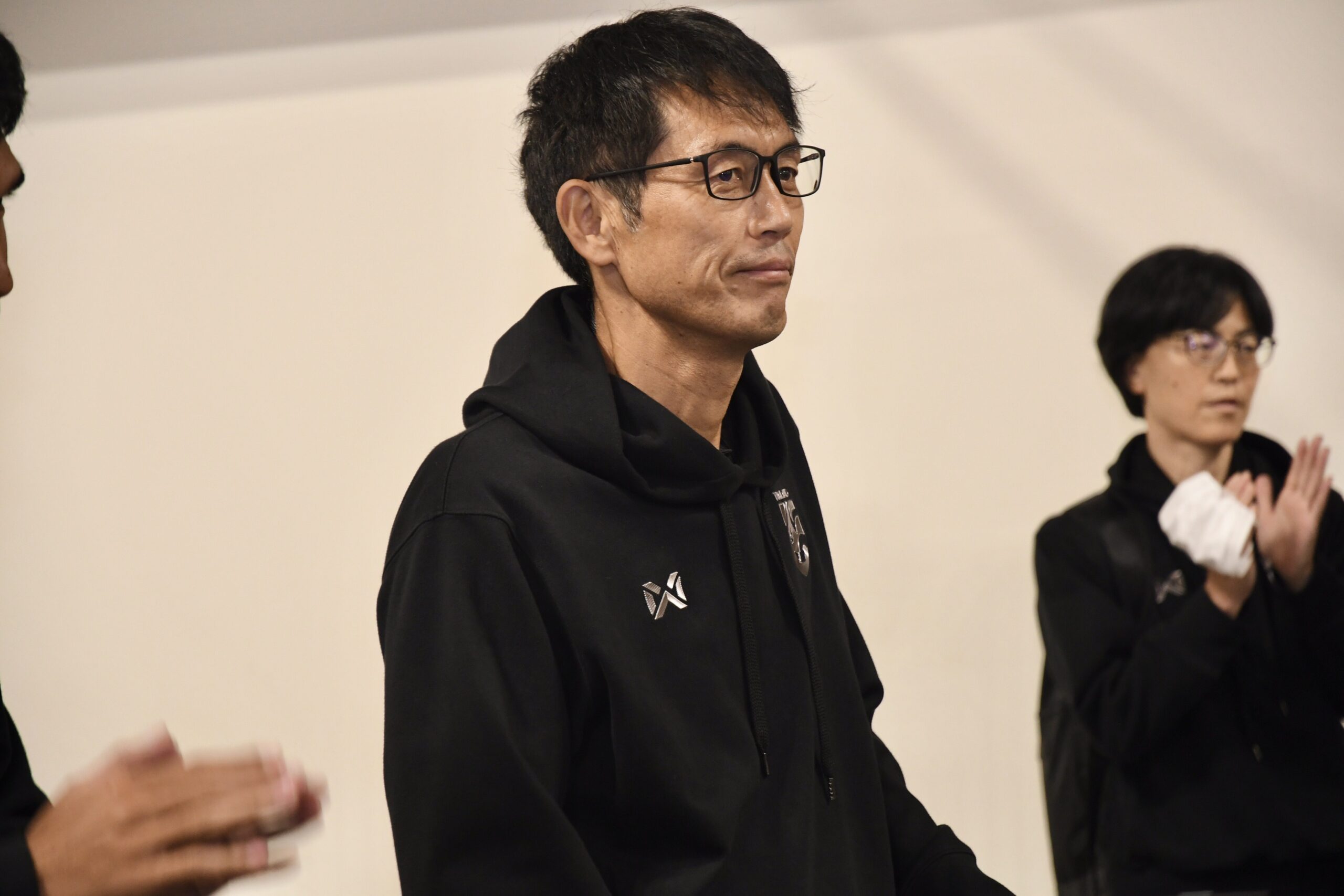 อิเคดะนำชบาแก้วกลับถึงไทย วางแผนพัฒนาทีมต่อหลังคว้ารองแชมป์ที่จีน