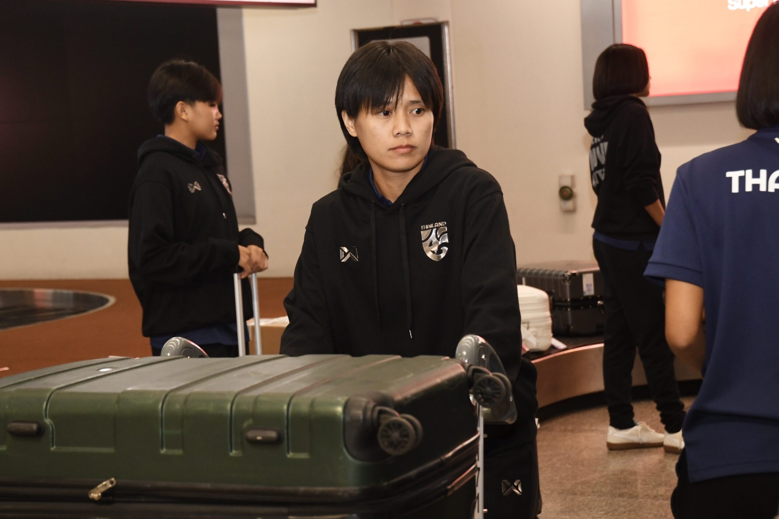 อิเคดะนำชบาแก้วกลับถึงไทย วางแผนพัฒนาทีมต่อหลังคว้ารองแชมป์ที่จีน