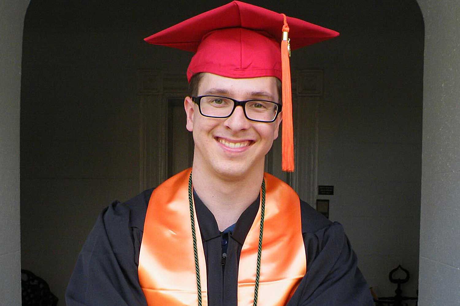 College Student Dies After Tree Falls on Hammock as He Slept During(00)