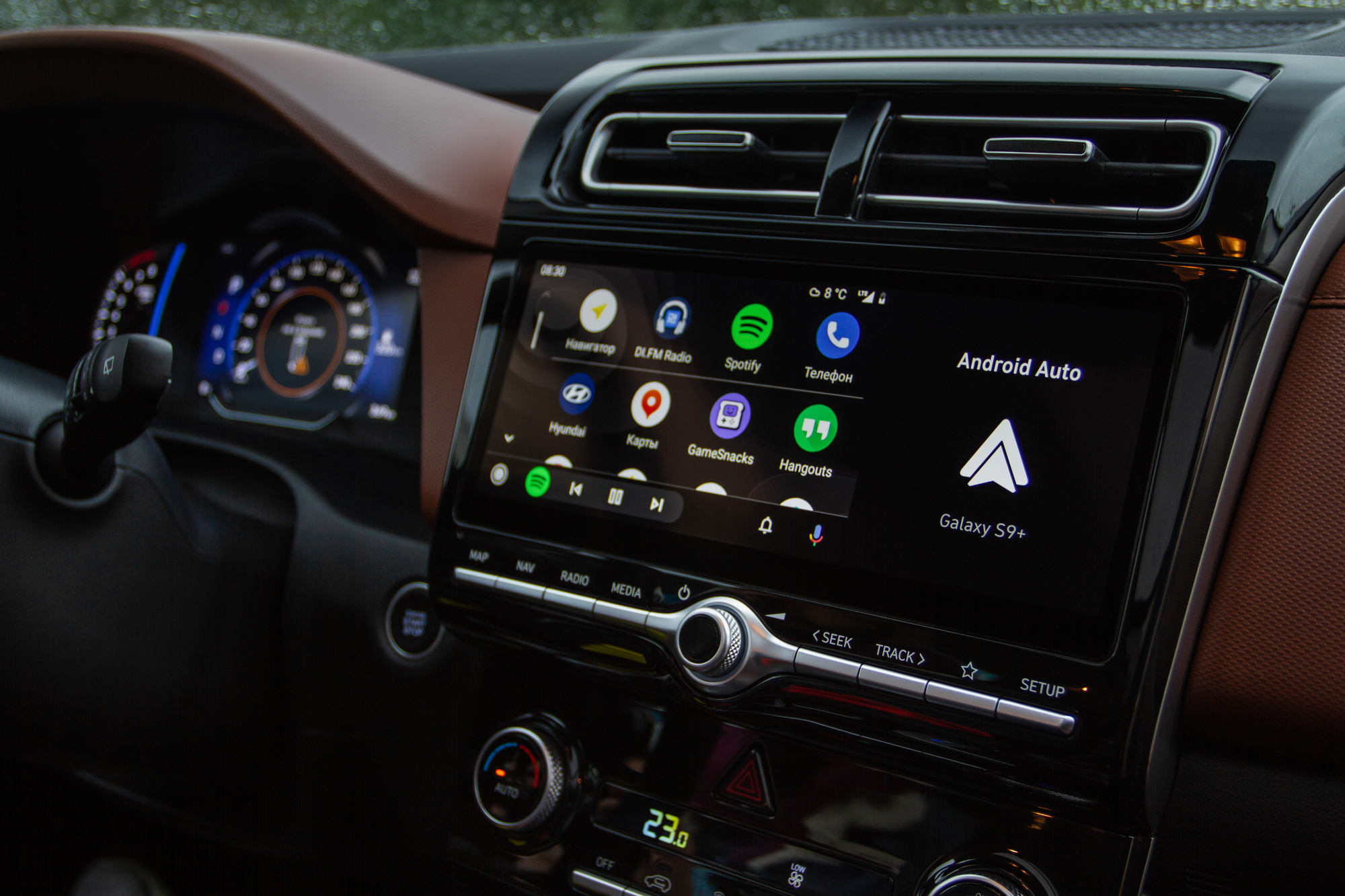Revoluce v systému Android Auto: Toto jsou všechny nové funkce verze 14.3
