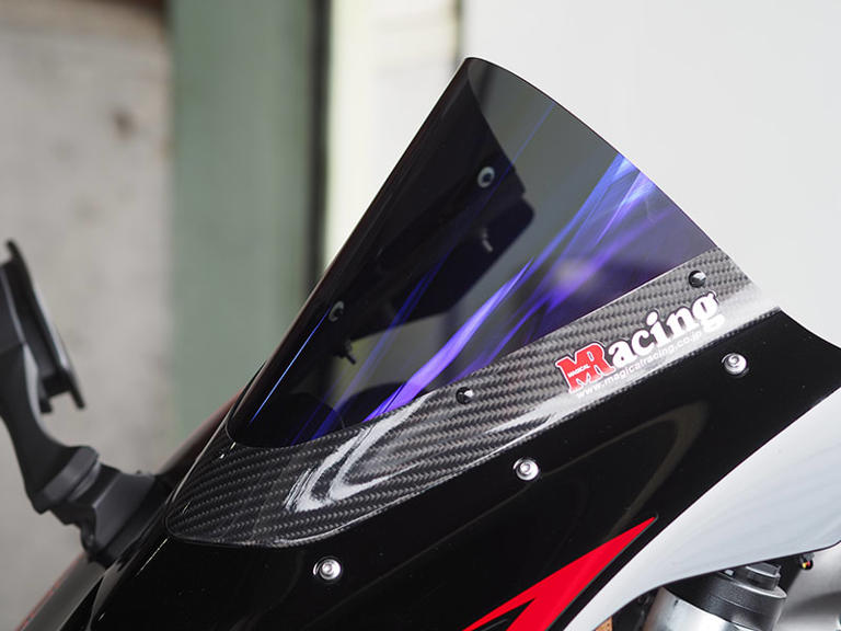 Ninja ZX-10R用カーボンボディパーツ多数登場! 高性能&美しさ Ninja ZX-10R用カーボンボディパーツ多数登場! 高性能&美しさ