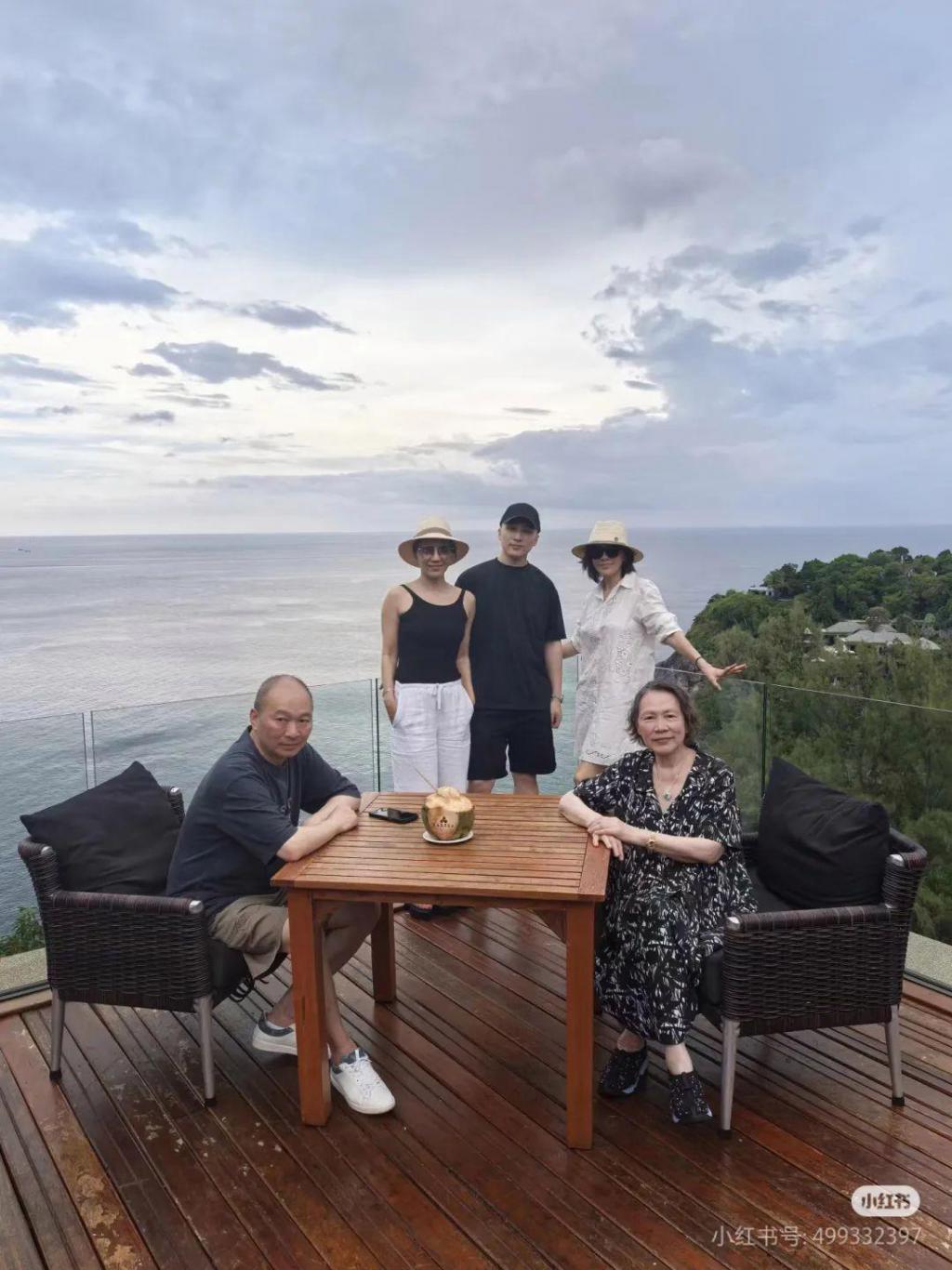 �����ằ��ɹȫ�Ҹ���80��ĸ��һͷ�����������ţ����С����ݲ�Ů��֮��