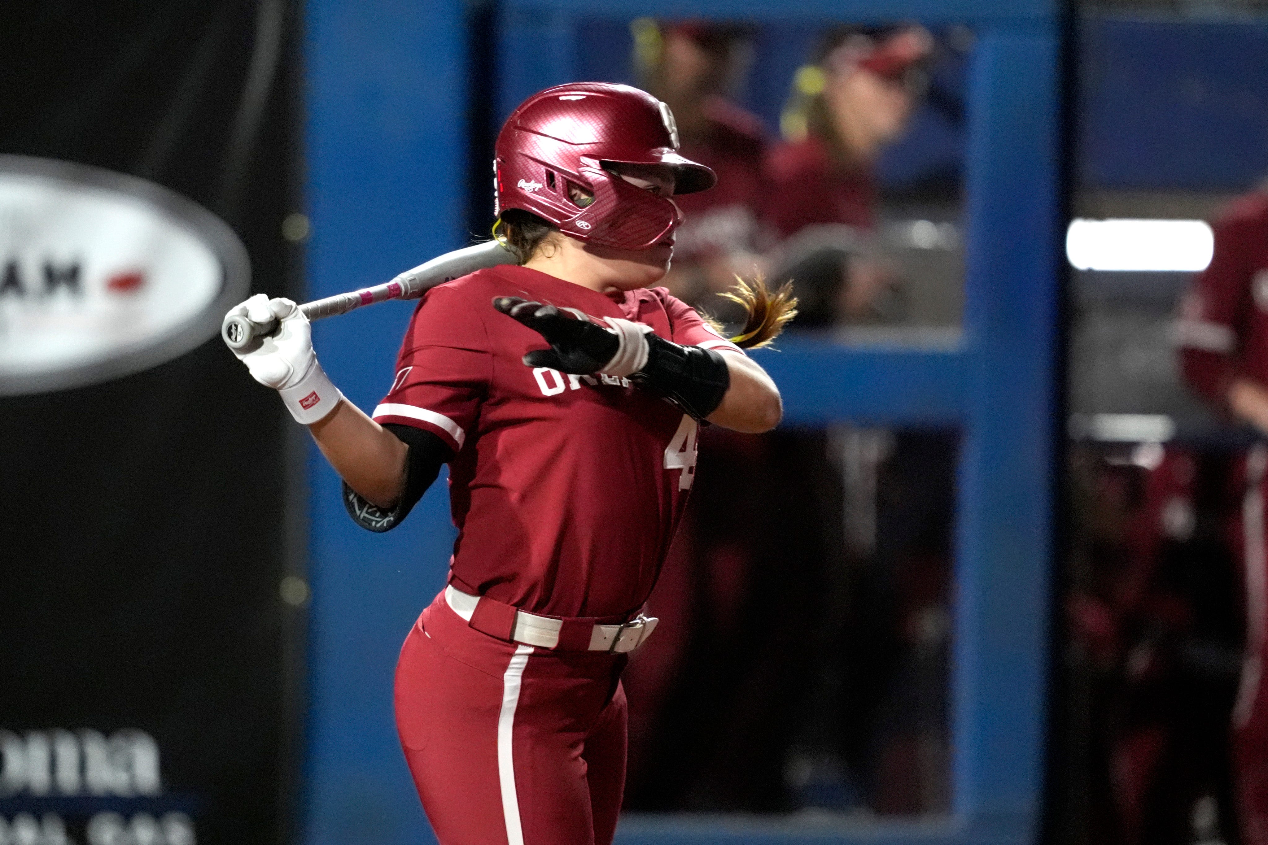 OU softball stages dramatic rally over Arizona with Kendall Wells ...