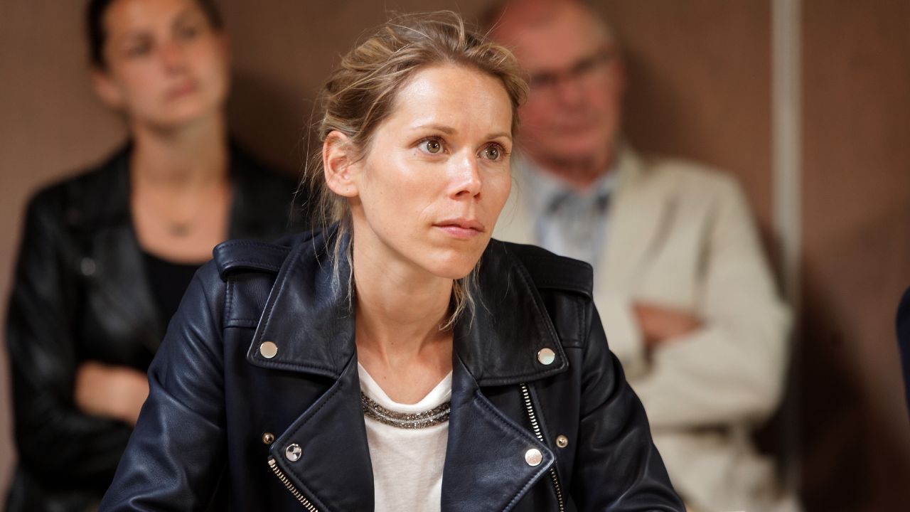 Cyril Hanouna en couple avec Tiphaine Auzière ? La fille de Brigitte Macron  réagit enfin sur sa "vie privée"