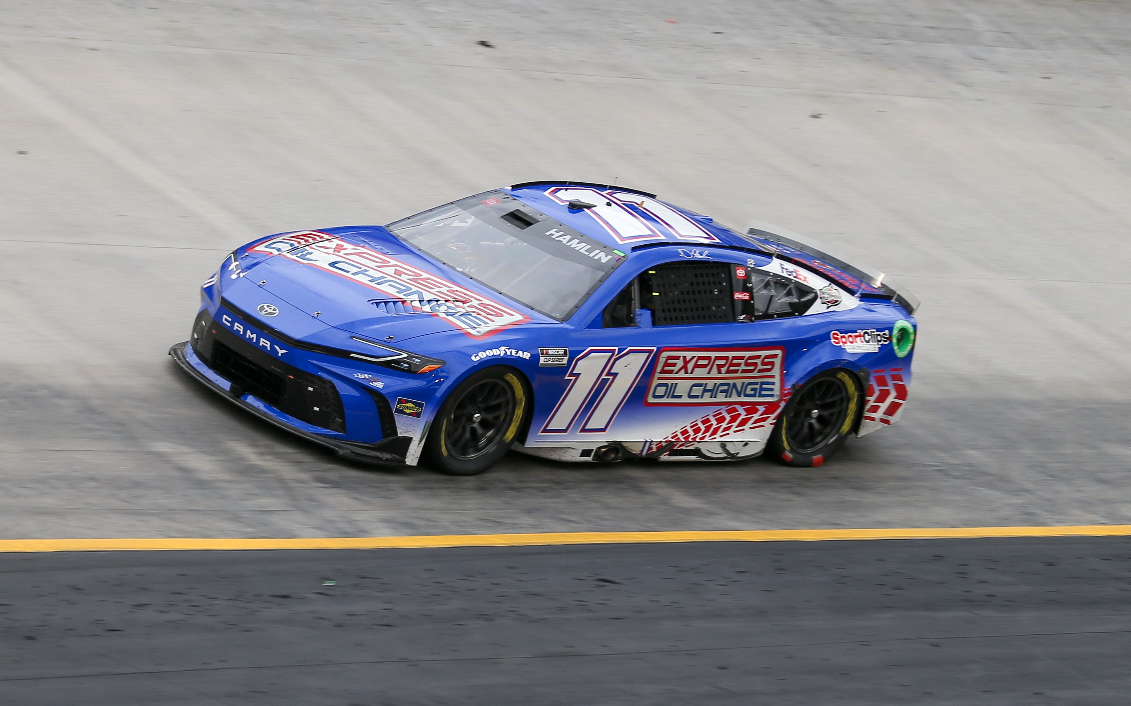 what-channel-is-the-nascar-bristol-race-on-today-time-tv-schedule-for