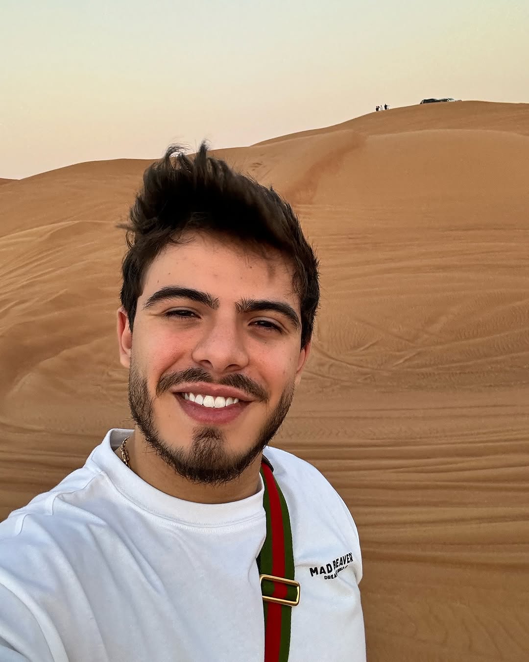 Thomaz Costa alfineta João Guilherme e acende polêmica