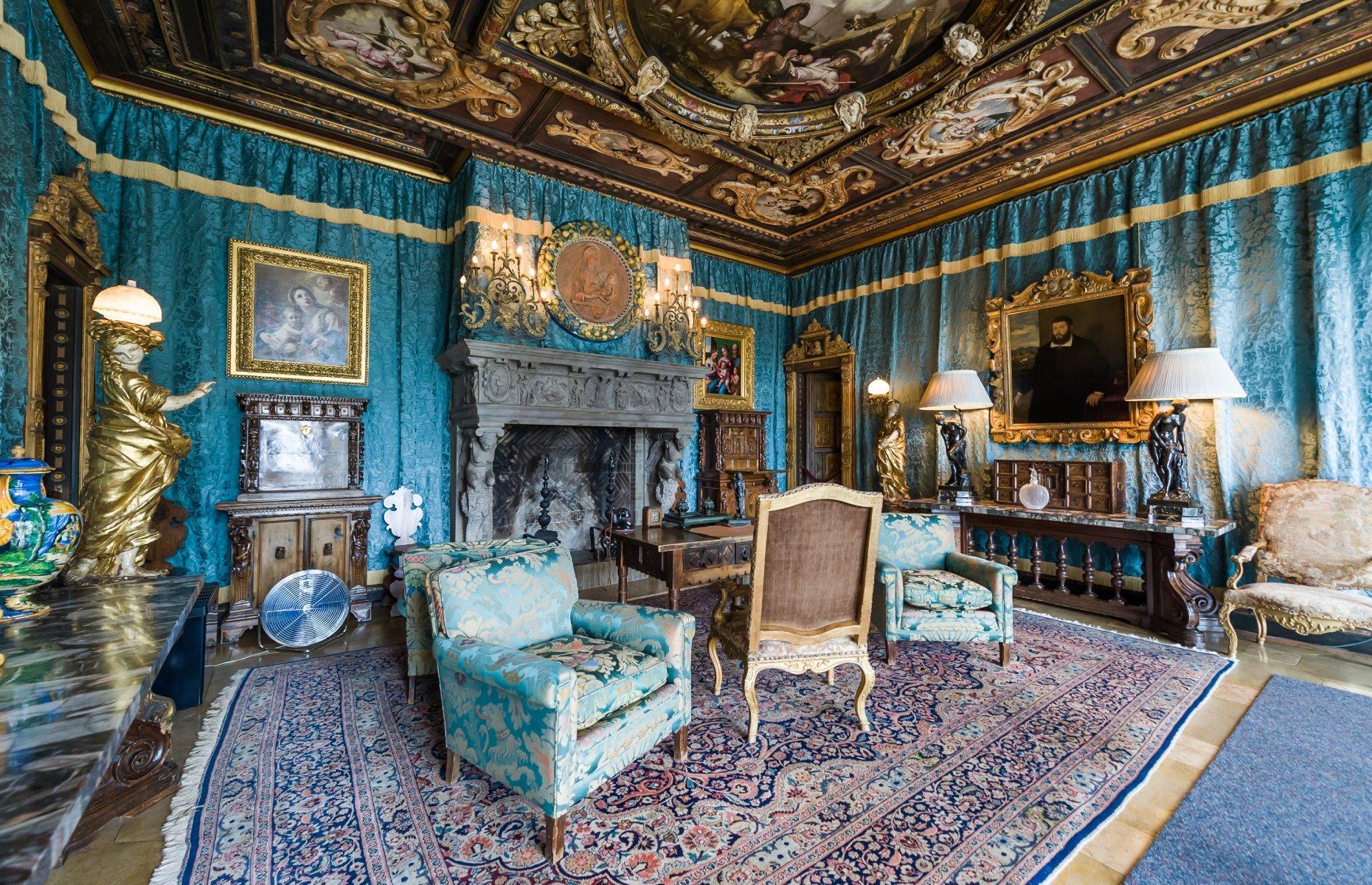 Step inside the most extravagant and historic billionaire homes in the US