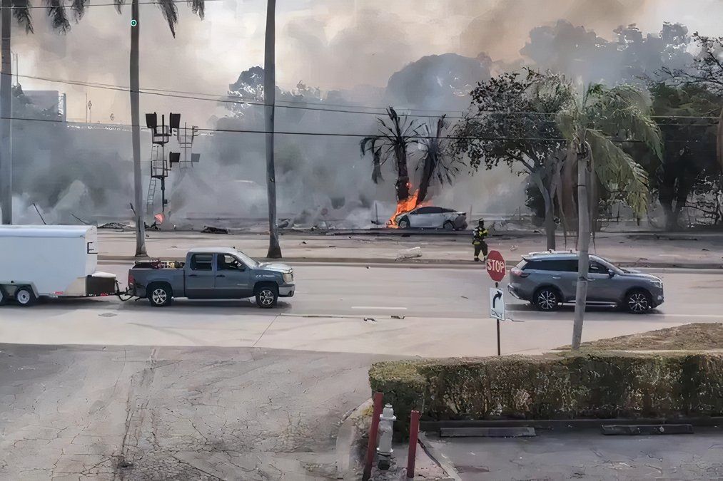 BREAKING Cessna 310 Plane Crash In Boca Raton, Florida Leaves At Least