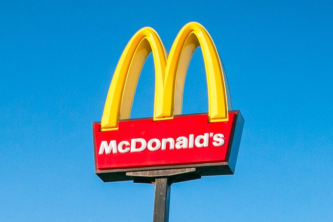 Mcdonalds Sign Board Gettyimages 1292578089 Ksedit
