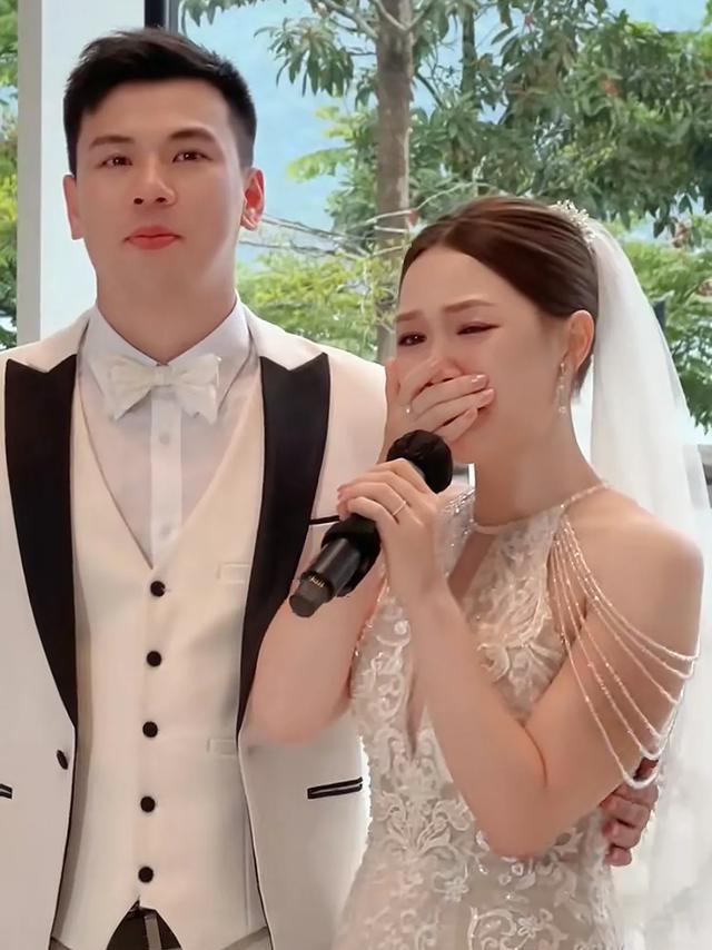 王祖蓝晒妹妹结婚vlog，妹妹婚礼感谢妈妈哥哥，未提及嫂子惹争议