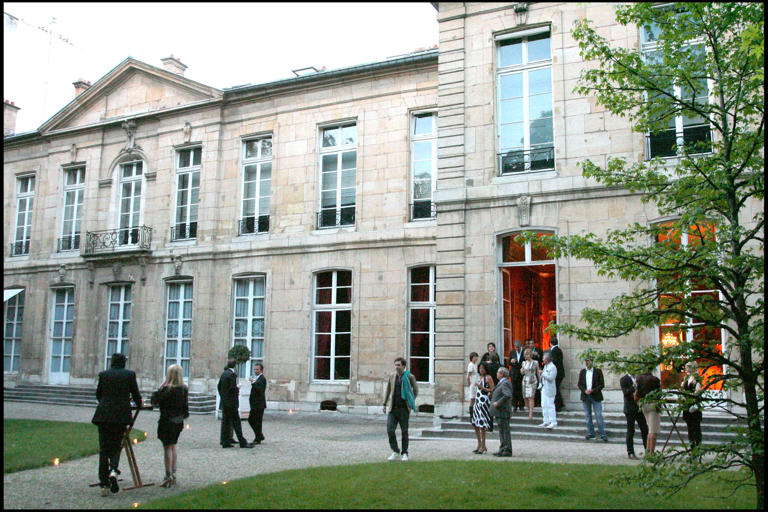 France - Gabon: Ce prestigieux hôtel particulier parisien est au cœur d’un imbroglio judiciaire et financier franco-gabonais.