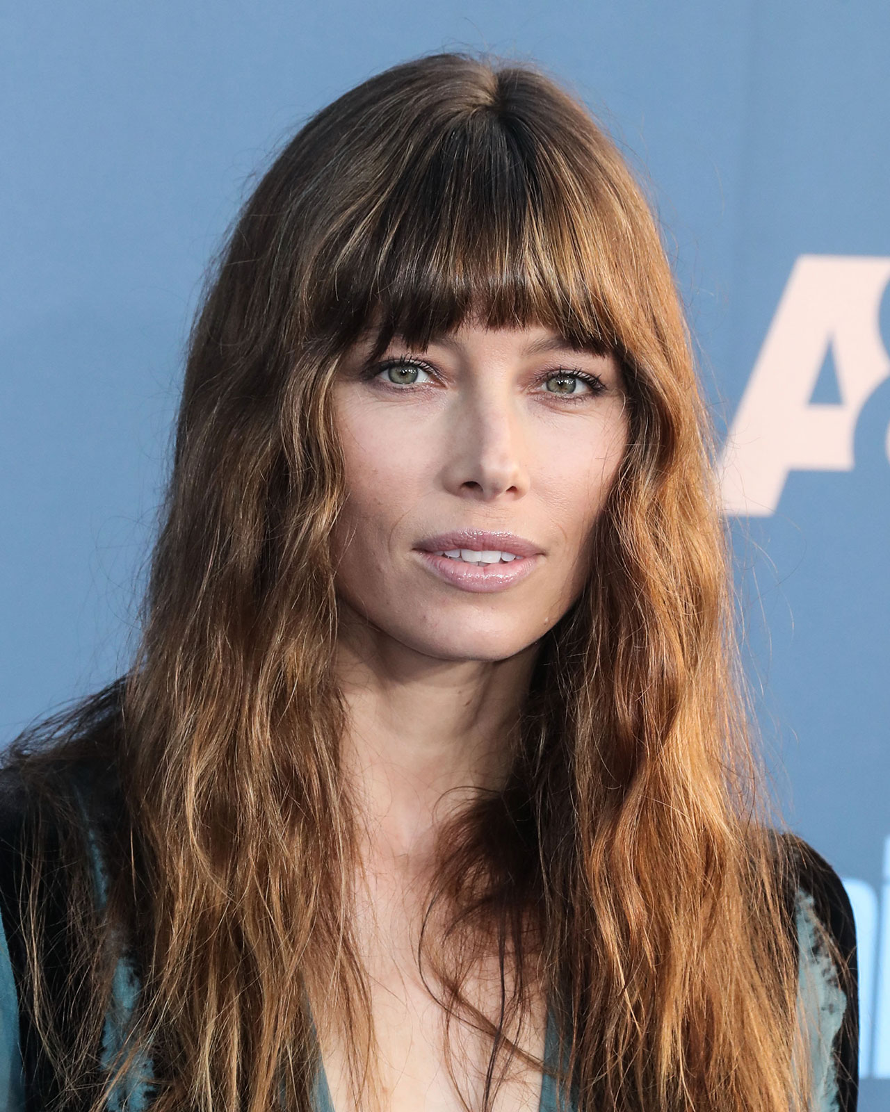 8 Haircuts For Women Over 50 That Are Going Out Of Style