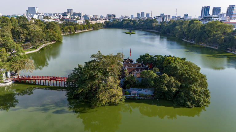 Khu vực trung tâm Hà Nội trên cao Ảnh: Giang Huy