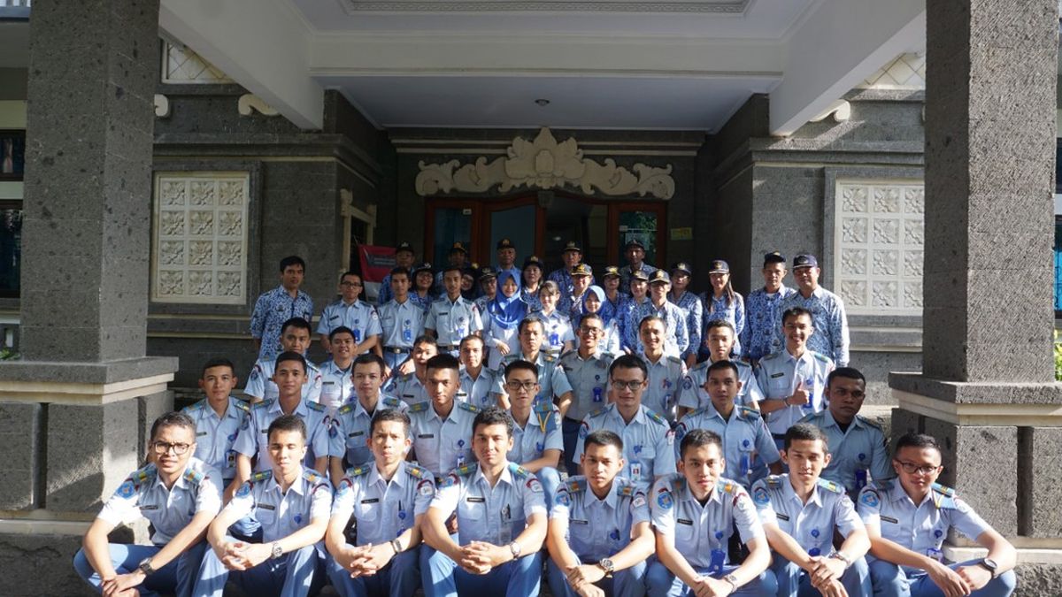 Bingung Memilih Jurusan Kuliah? Ingin Tahu Tentang 3 Program Unggulan STIS dengan Peluang Karir Menjanjikan?