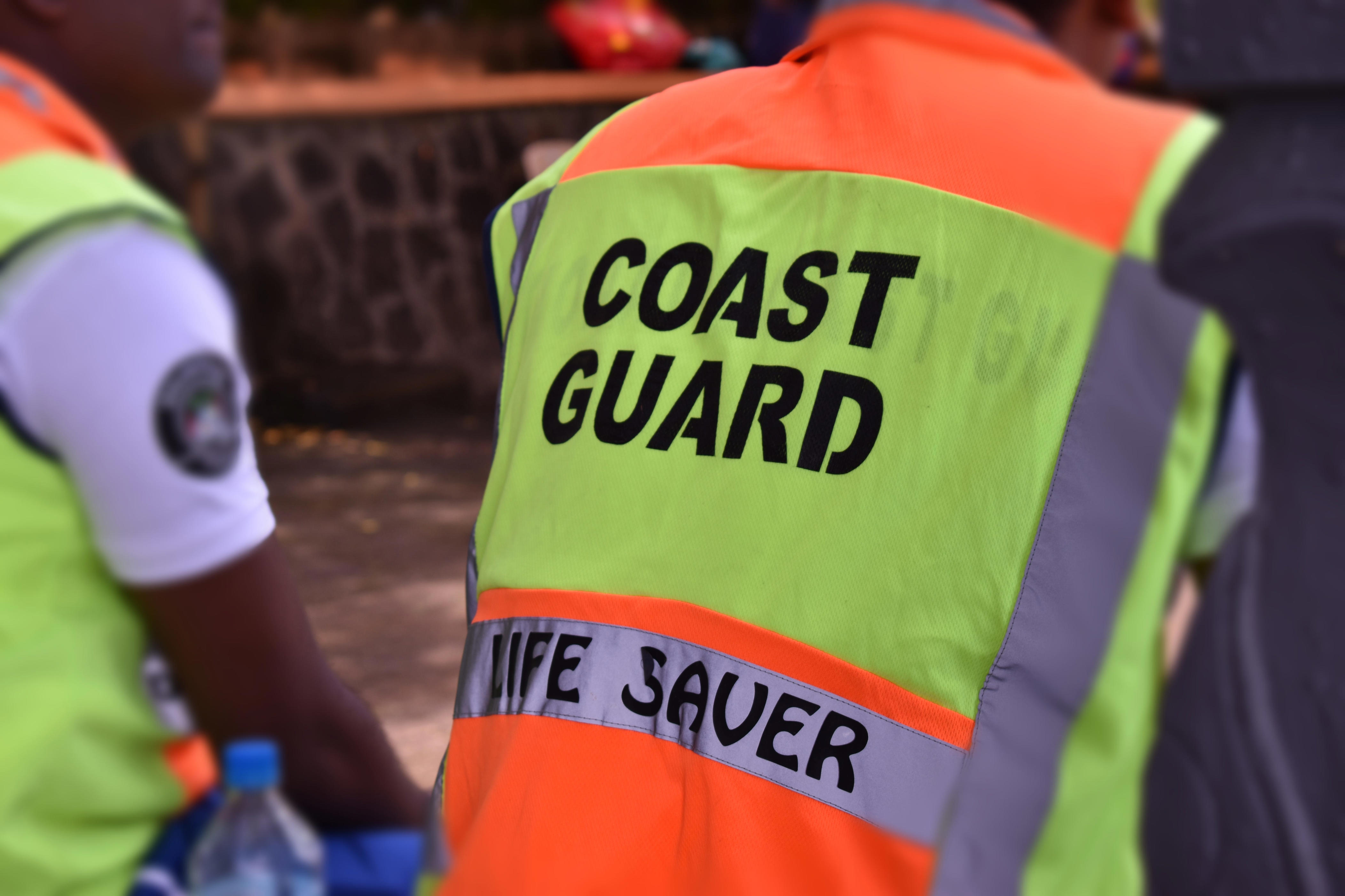 Boat that capsized off Florida coast leaves 1 dead, 4 rescued; 5 still ...