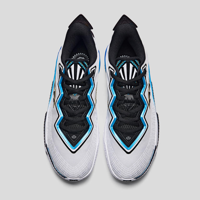 Kyrie Irving Celebrates Dallas With This Anta Kai 2 Colorway