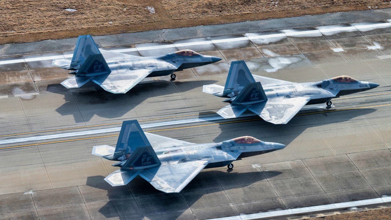F-22 Raptor: 5 Reasons This Is the Best Fighter on Earth