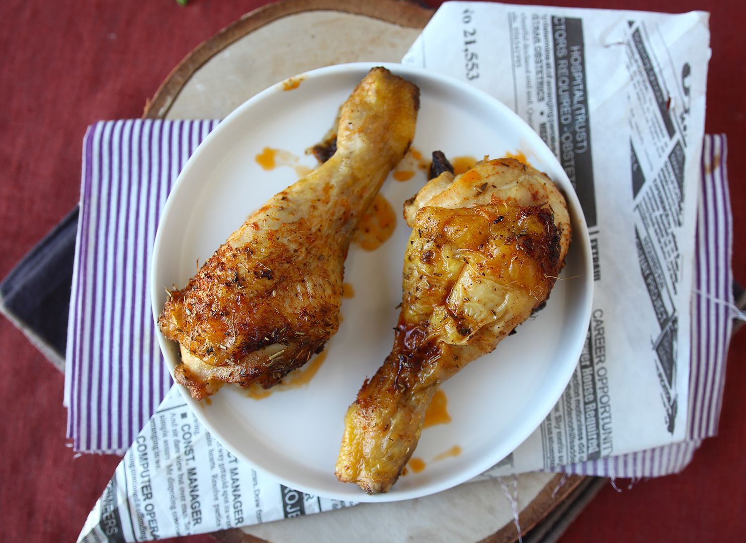 Marinierte hühnerkeulen aus dem ofen - superschnell zubereitet!