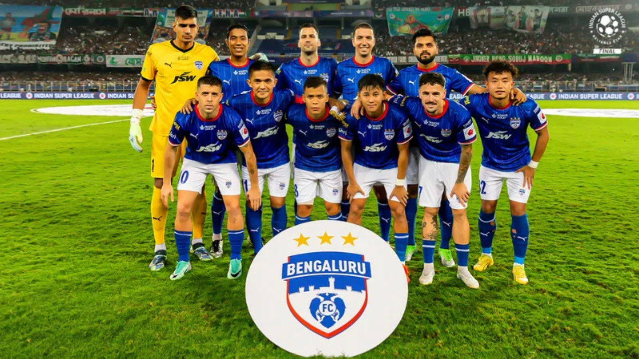 ISL Final 2025: 'Losing stinks, and this one...': BFC captain Chhetri ...