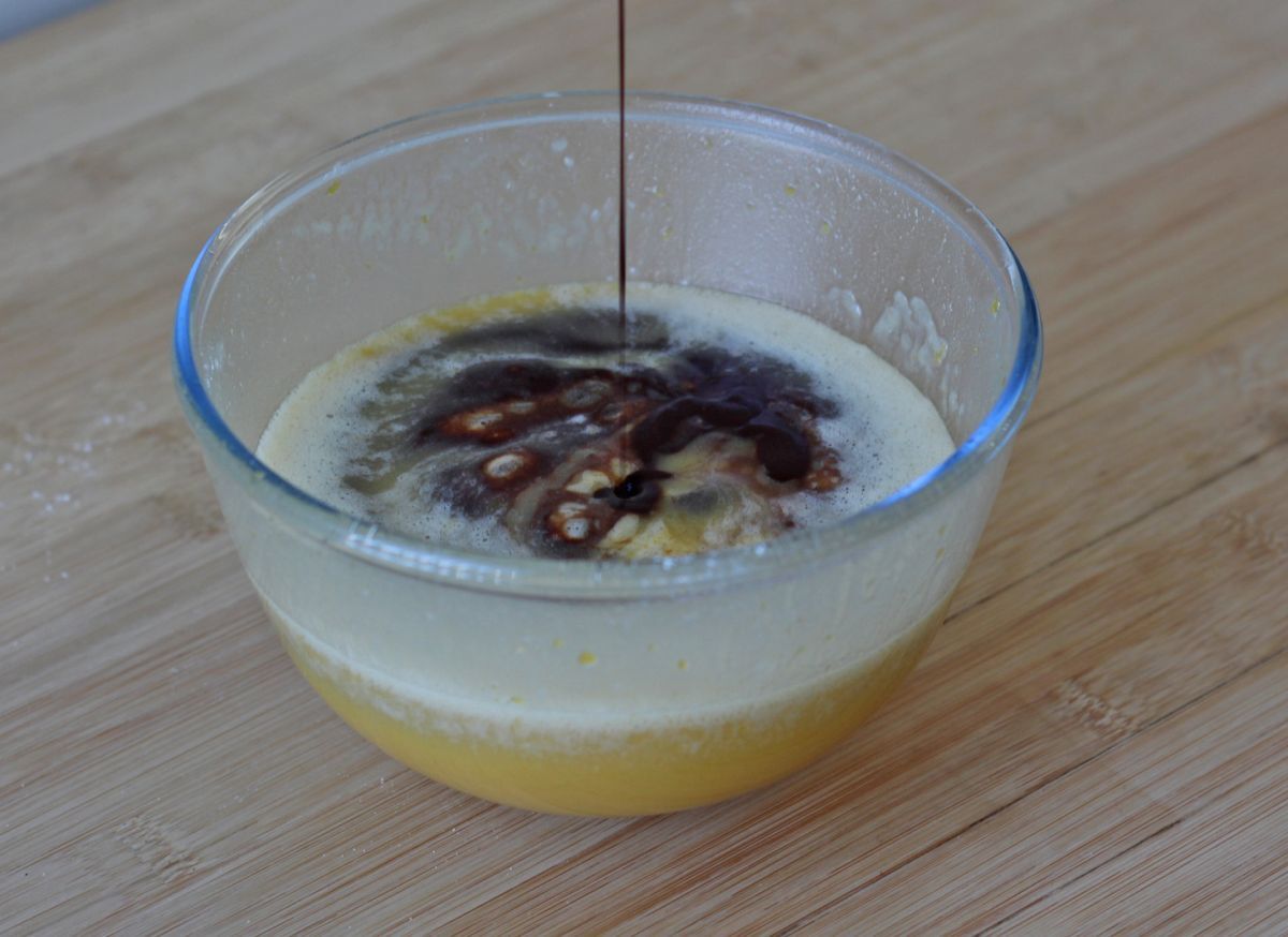 Schokoladen-walnuss-brownie im air fryer