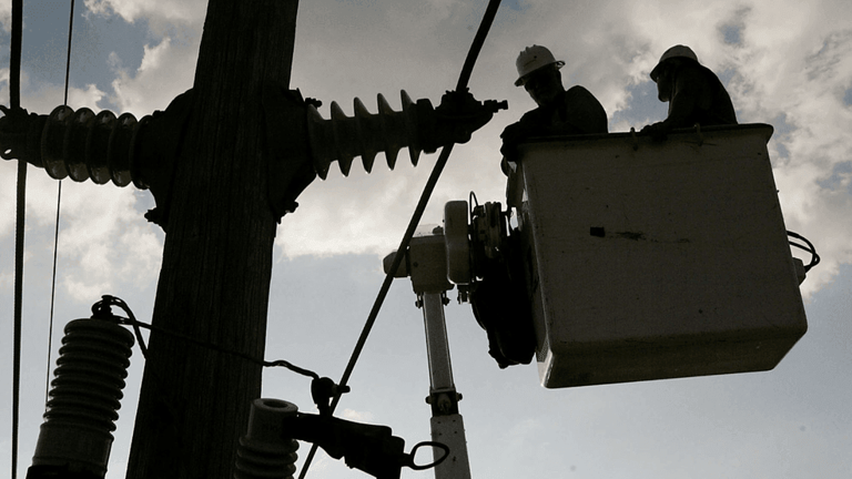 Powering up future careers: students plug into lineman life with hands ...