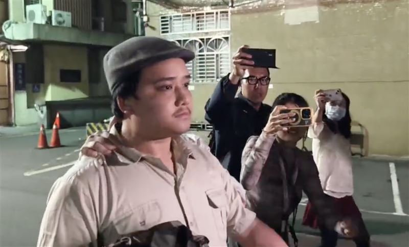 罷免民進黨立委李坤城的領銜人宋建樑8萬交保。（圖／翻攝畫面）