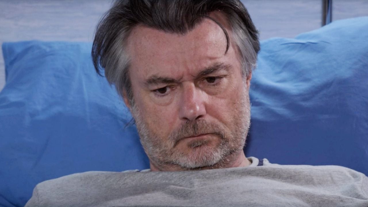 Un Posto al Sole Anticipazioni 16 aprile 2025: Michele intrigato dal  misterioso dono di Agata!