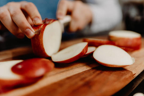Las nuevas toxinas que podrían envenenar frutos secos y harinas: la decisión tajante del Gobierno