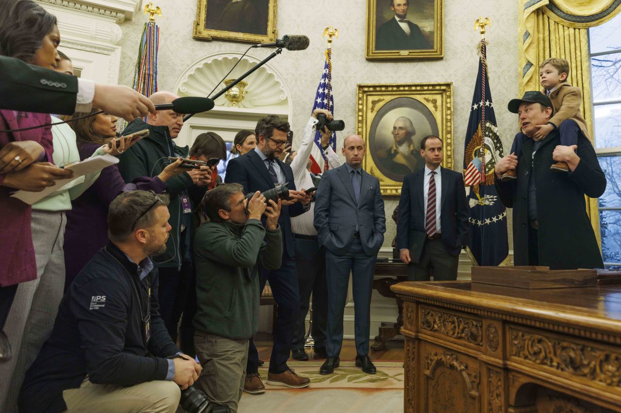 Musk in the Oval Office with his son X in February.