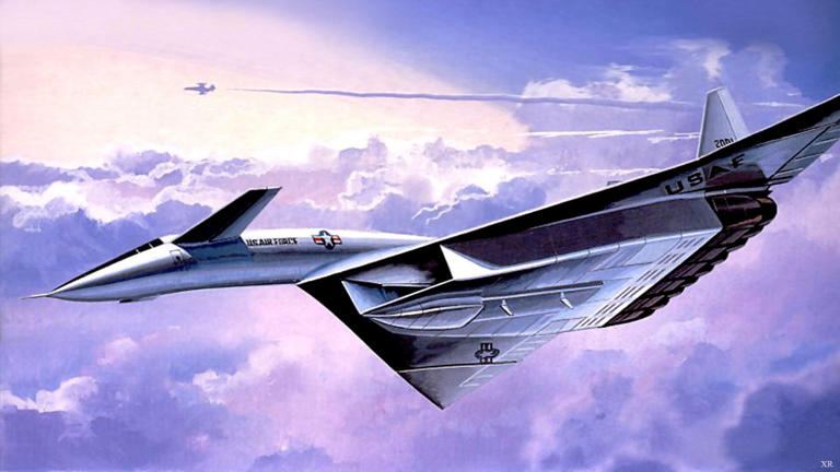At Mach 3.1 and 70,000 feet, the XB-70 Valkyrie bomber could outrun ...