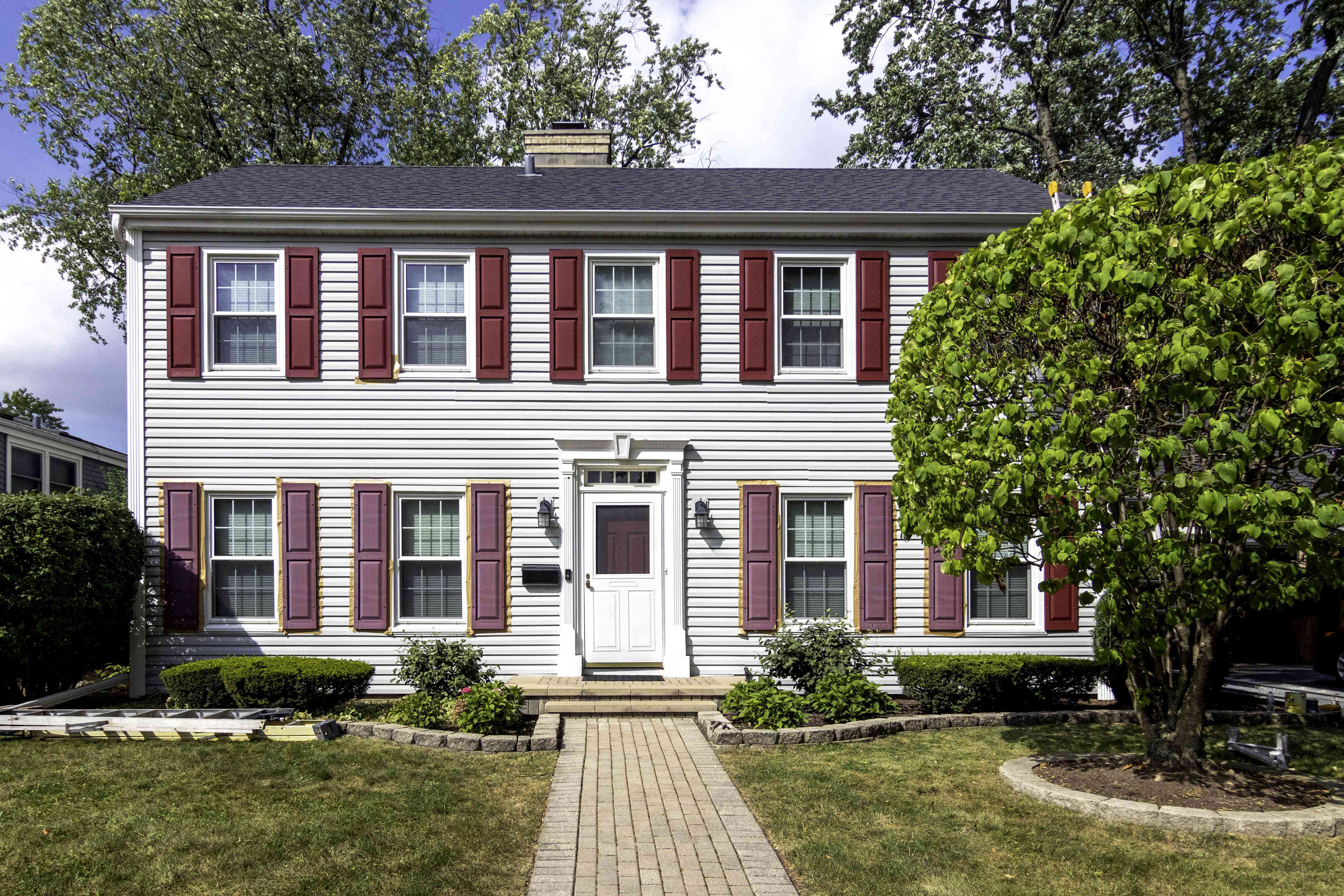 The 3 Biggest Exterior Paint Color Mistakes Homeowners Make According The 3 Biggest Exterior Paint Color Mistakes Homeowners Make According