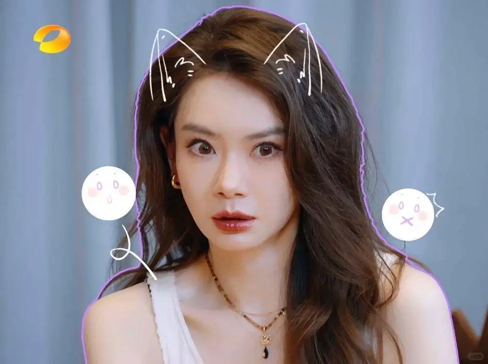 李小冉把综艺录成“得罪人大会”，戚薇示范什么叫会来事，赢麻了