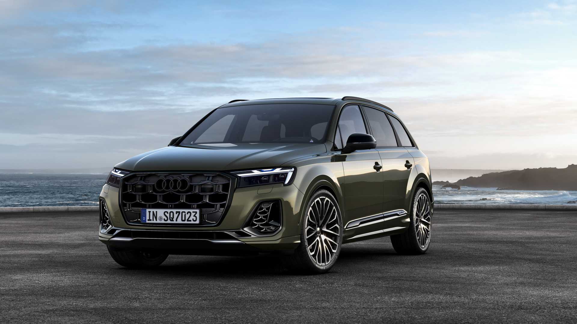 2025 Audi Q7-07