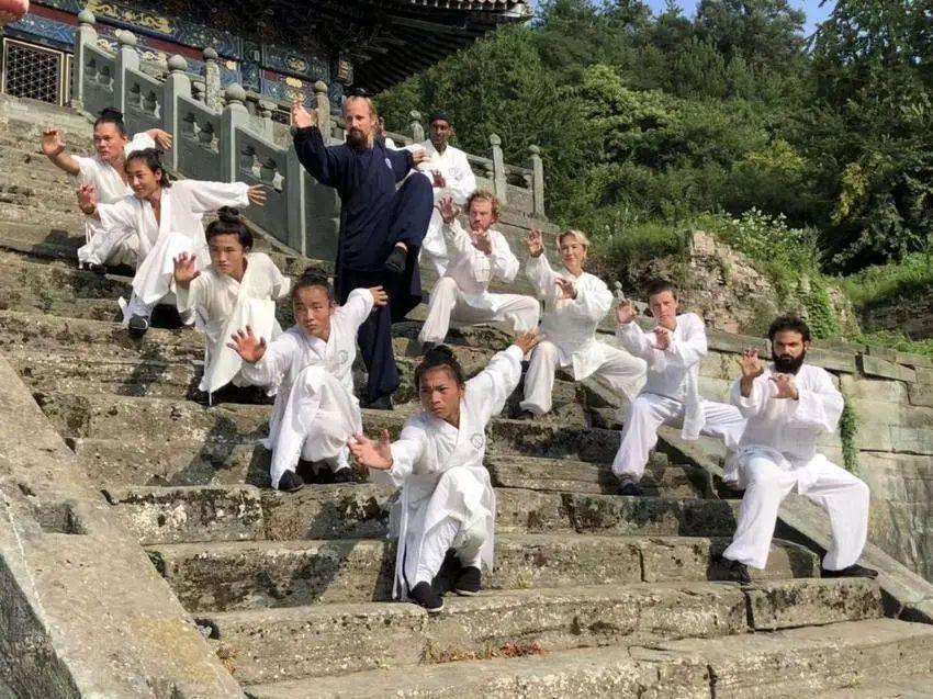 ����С����䵱ɽ����ʮ���꣬����������й����̿�����